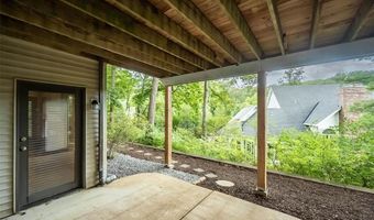 639 Wood Fern Dr, Ballwin, MO 63021