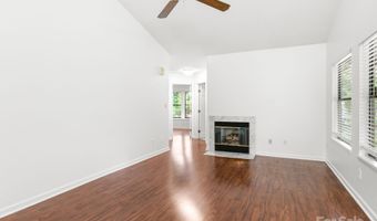 111 Cimarron Dr, Asheville, NC 28803