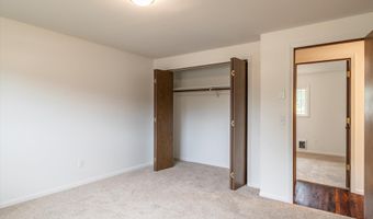 950 NE 1ST St, Bandon, OR 97411