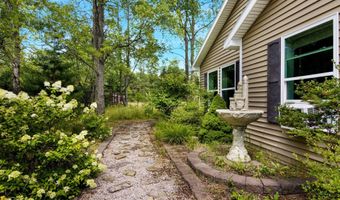 14143 Erdman Rd, Arcadia, MI 49613