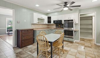 3102 NEWMARKET Dr, Bartlett, TN 38134