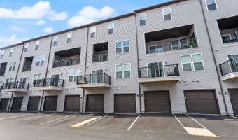 43812 MIDDLEWAY Ter, Ashburn, VA 20147