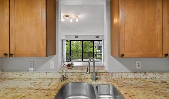 1530 KEY Blvd 617, Arlington, VA 22209