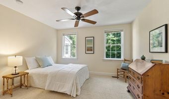 104 Summer Rd 104, Boxborough, MA 01719