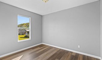 665 Rocky Summit Rd, Bean Station, TN 37708