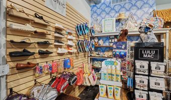 142 Blaize Ave, Bay St. Louis, MS 39520