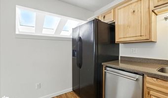 9112 Lakehurst Dr, Anchorage, AK 99502