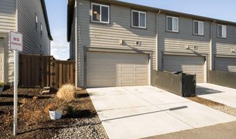 2570 NE Purcell Blvd, Bend, OR 97701