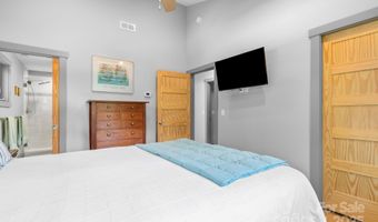 37 Bryant St, Asheville, NC 28806