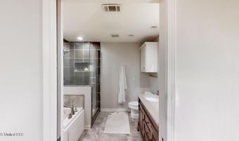 136 Westlake Dr, Brandon, MS 39047