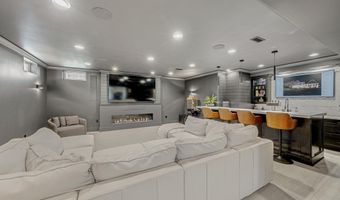 24168 SPRING MEADOW Cir, Aldie, VA 20105