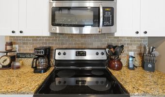 182 Leicester St, Auburn, MA 01501