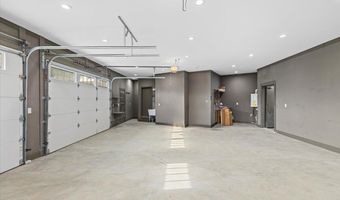 375 Middle Creek Rd, Afton, TN 37616