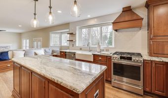 14005 TOLLISON Dr, Bowie, MD 20720