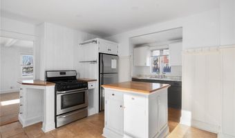 222 Second St, East Providence, RI 02865