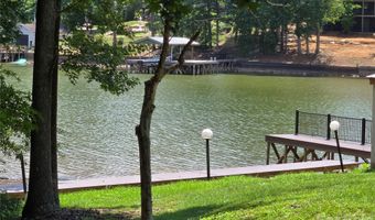 Pinehaven Drive 288, Badin Lake, NC 28127