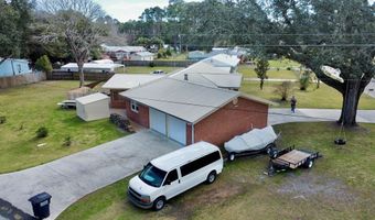 23 Apalachee St, Apalachicola, FL 32320