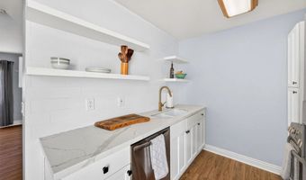 2850 Reynard Way 23, San Diego, CA 92103