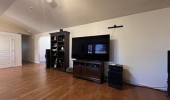 1055 Shadow Ln, Fernley, NV 89408