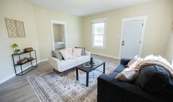 1217 W 3rd St, Anderson, IN 47304