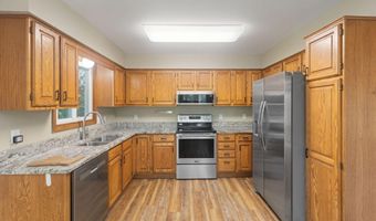 14566 Kerry St NW, Andover, MN 55304