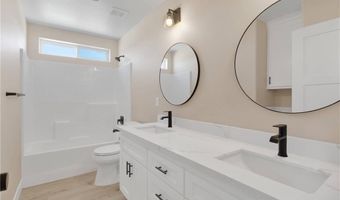 22530 Houston St, Apple Valley, CA 92308