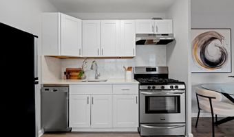 1225 KENNEDY Blvd 9H, Bayonne, NJ 07002