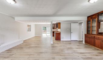2403 SHERWOOD HALL Ln, Alexandria, VA 22306