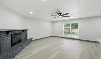 5221 Knox Dr, The Colony, TX 75056