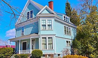 2 W Broadway, Bangor, ME 04401