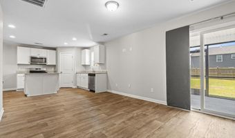 166 Carriagebrook Cir, Camden, SC 29020
