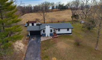 1705 Lakeview Dr, Ava, MO 65608