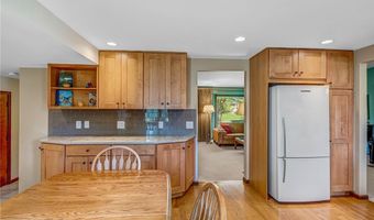 172 Shetland Dr, Amherst, NY 14221