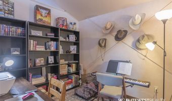 33 Cumberland Rd, Clark, WY 82435