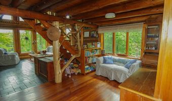 58 River Rd, Abbot, ME 04406