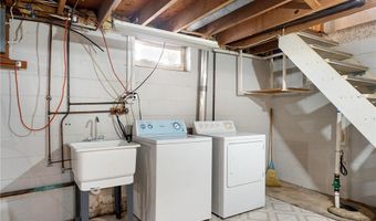 313 Glenn Rd, Albert Lea, MN 56007