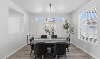 8848 W Hill Road Pkwy, Boise, ID 83714
