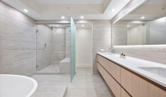 19355 Turnberry Way 19F, Aventura, FL 33180