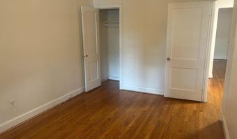 4474 MACARTHUR Blvd NW 2, Washington, DC 20007