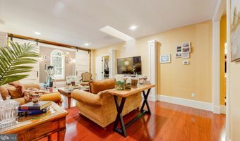 303 S BEDFORD St, Georgetown, DE 19947