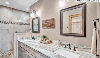 30 Eagle Village Cir, Banner Elk, NC 28604
