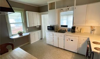 604 4th Ave SW, Austin, MN 55912
