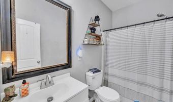 7570 Hustleville Rd, Albertville, AL 35951