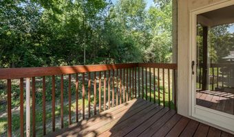 128 Ponds View Dr, Ann Arbor, MI 48103