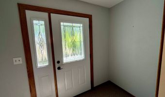 1005 3rd St, Britton, SD 57430