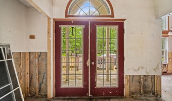 15 Shakespeare Dr, Albrightsville, PA 18210