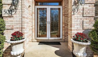 500 E Sherwood Dr, Addison, IL 60101