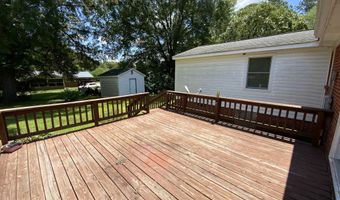 2012 Yelton Dr, Camden, SC 29020