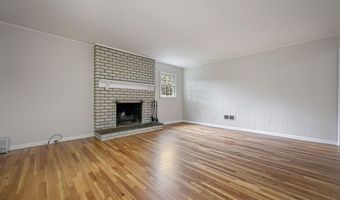 202 CLOVER Dr, Hockessin, DE 19707