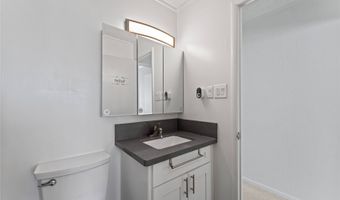 98-685 Kaonohi St E, Aiea, HI 96701